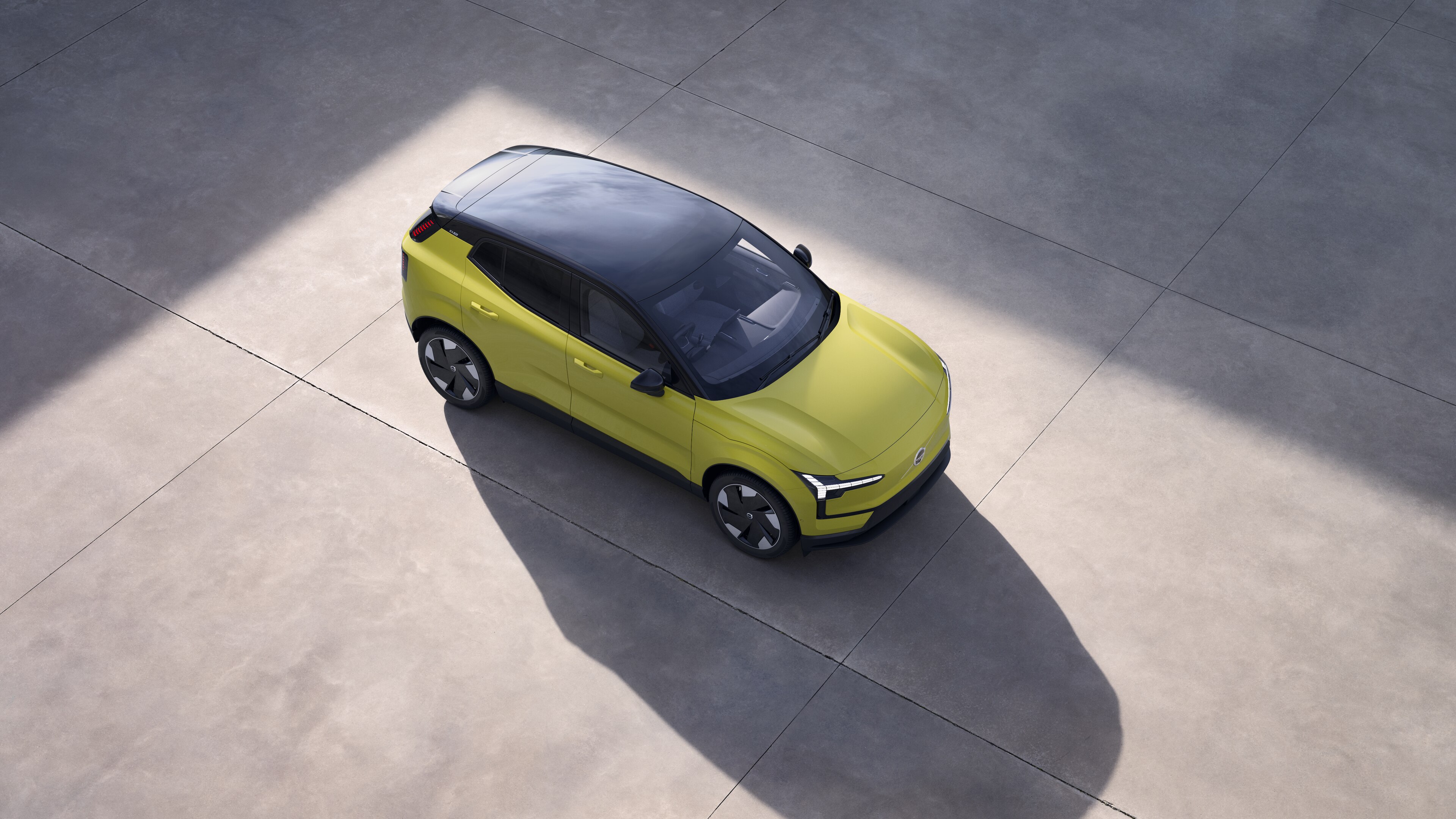 Volvo EX30 | ピュアエレクトリック・コンパクトSUV | ボルボ