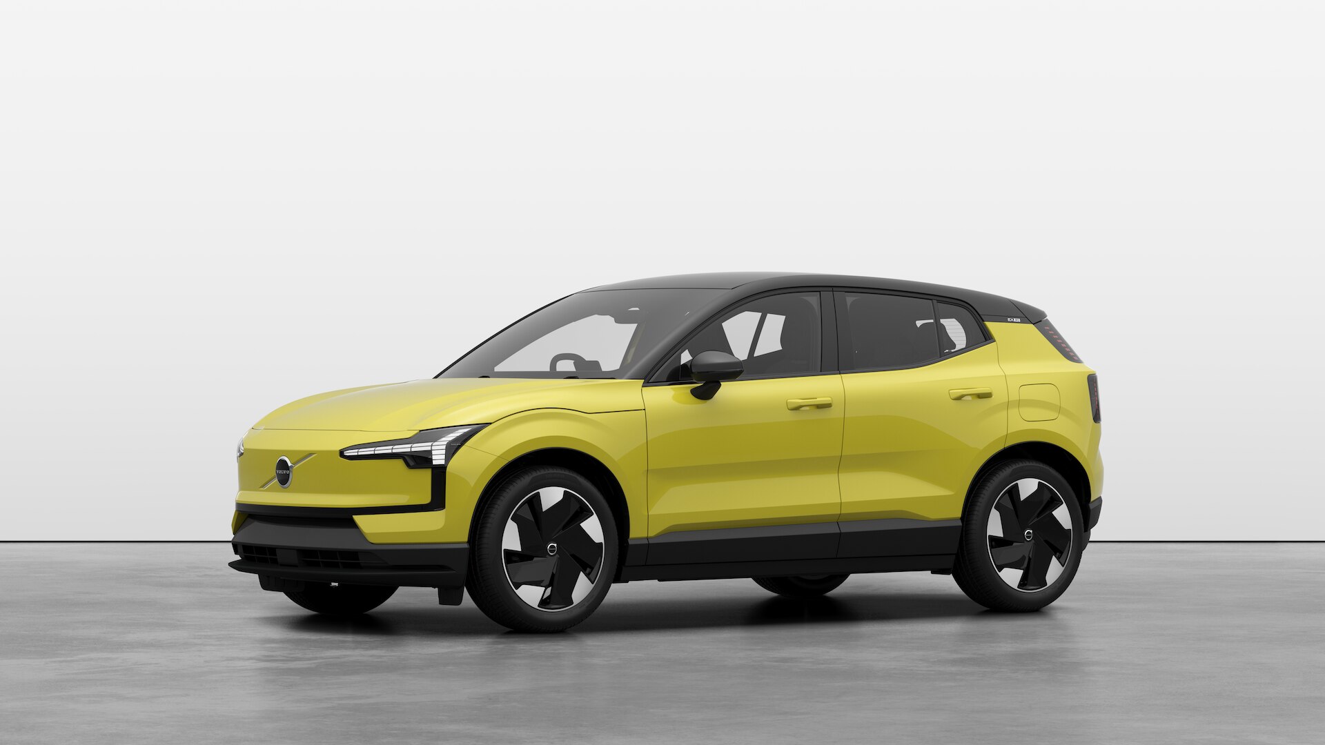 VOLVO EX30