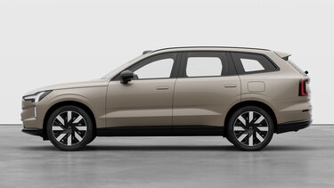 Exterior Studio Left