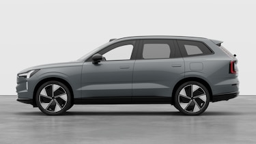 Exterior Studio Left