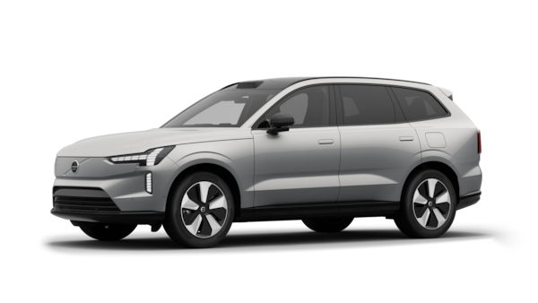 Extérieur d’une voiture Volvo vue de trois-quarts, fond uni d’un studio.