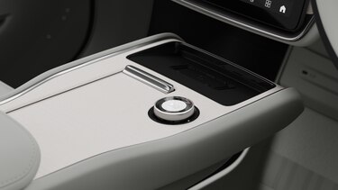 Interior Studio Gear Shift