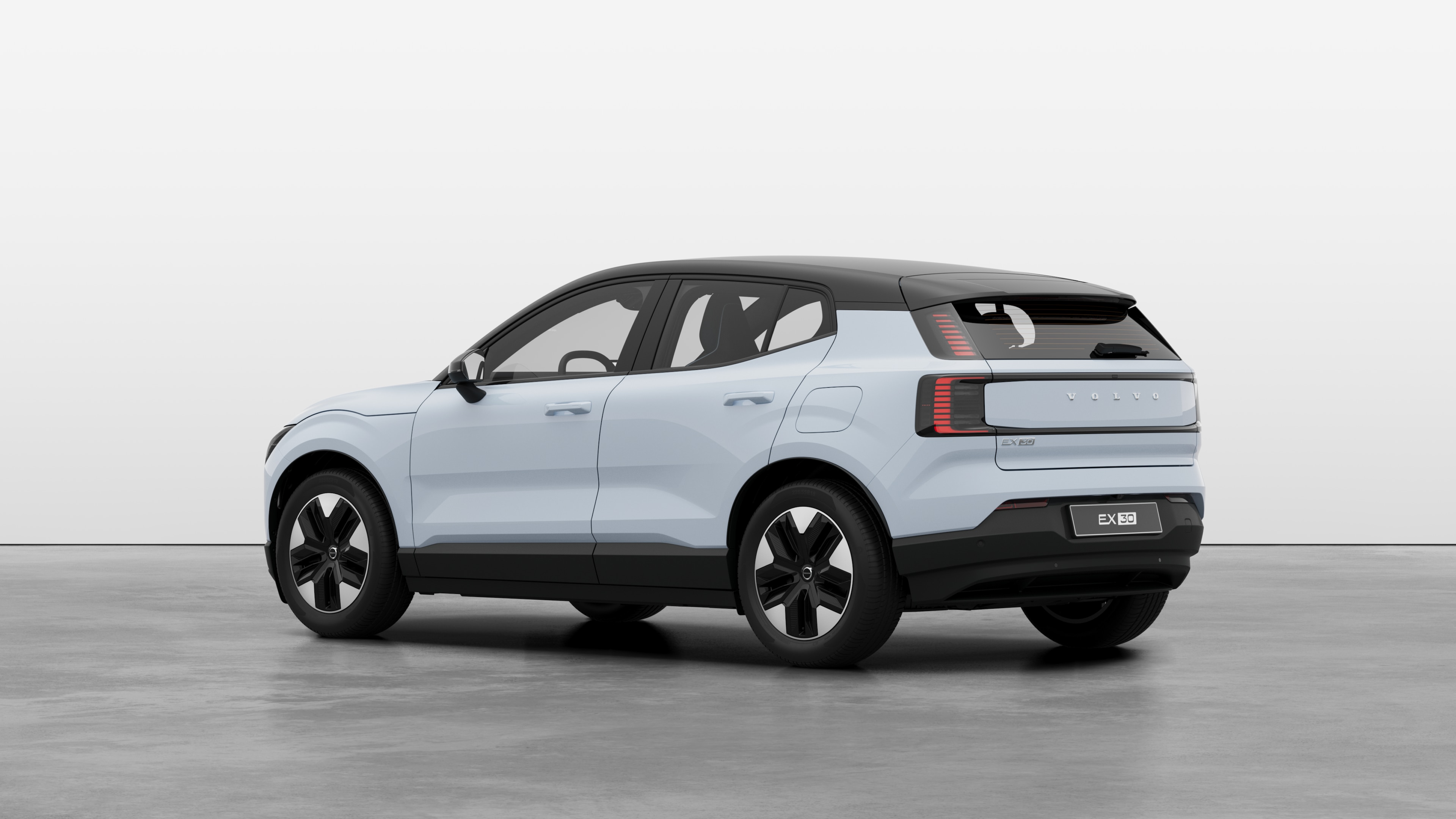 Exterior studio three quarters rear left