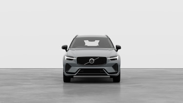 Image two of this Volvo XC60 Estate 2.0 B5P Plus Dark 5dr AWD Geartronic in Vapour Grey