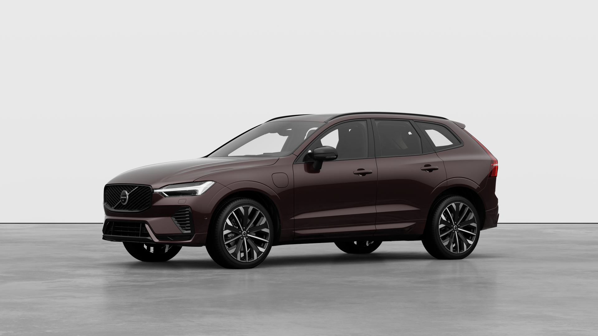 Volvo XC60 Plug In Hybrid Dark Mulberry Red
