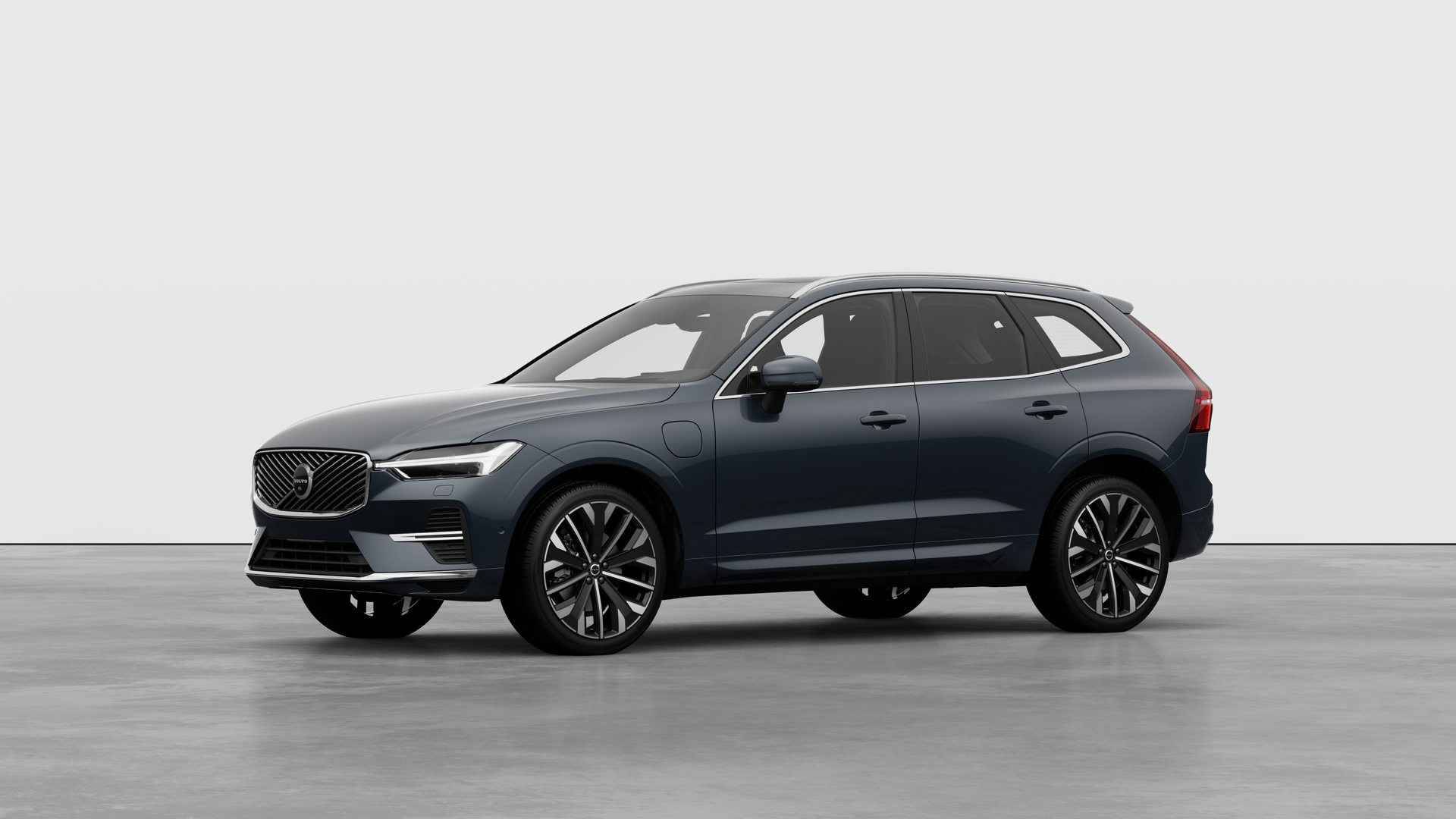 Volvo XC60 Plug In Hybrid Bright Denim Blue