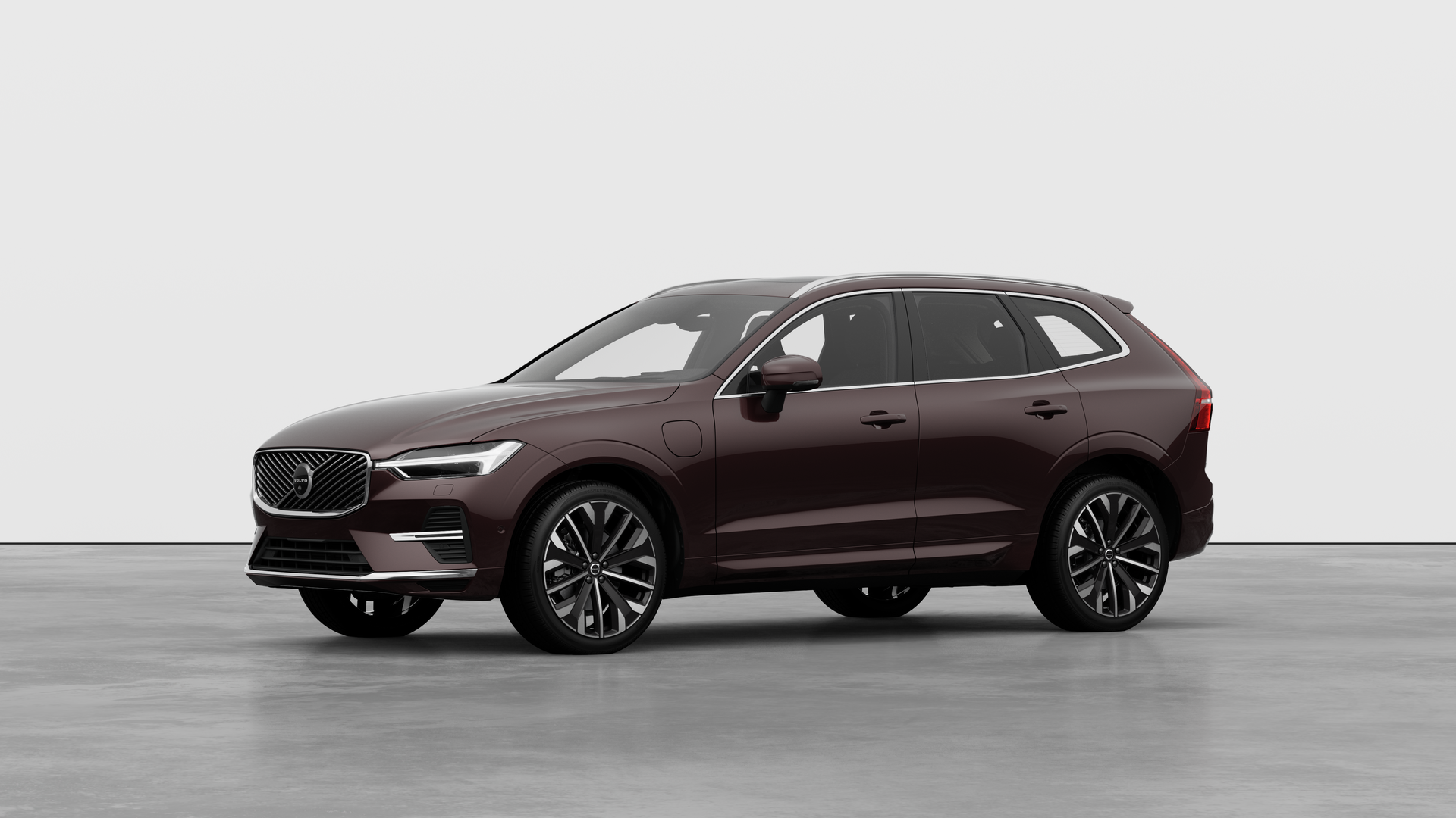 Volvo XC60 Plug In Hybrid Bright Mulberry Red