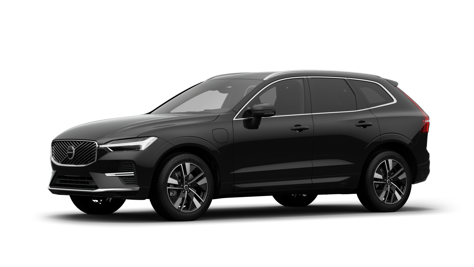 Exterior del vehículo Volvo en vista de tres cuartos, fondo de estudio liso.