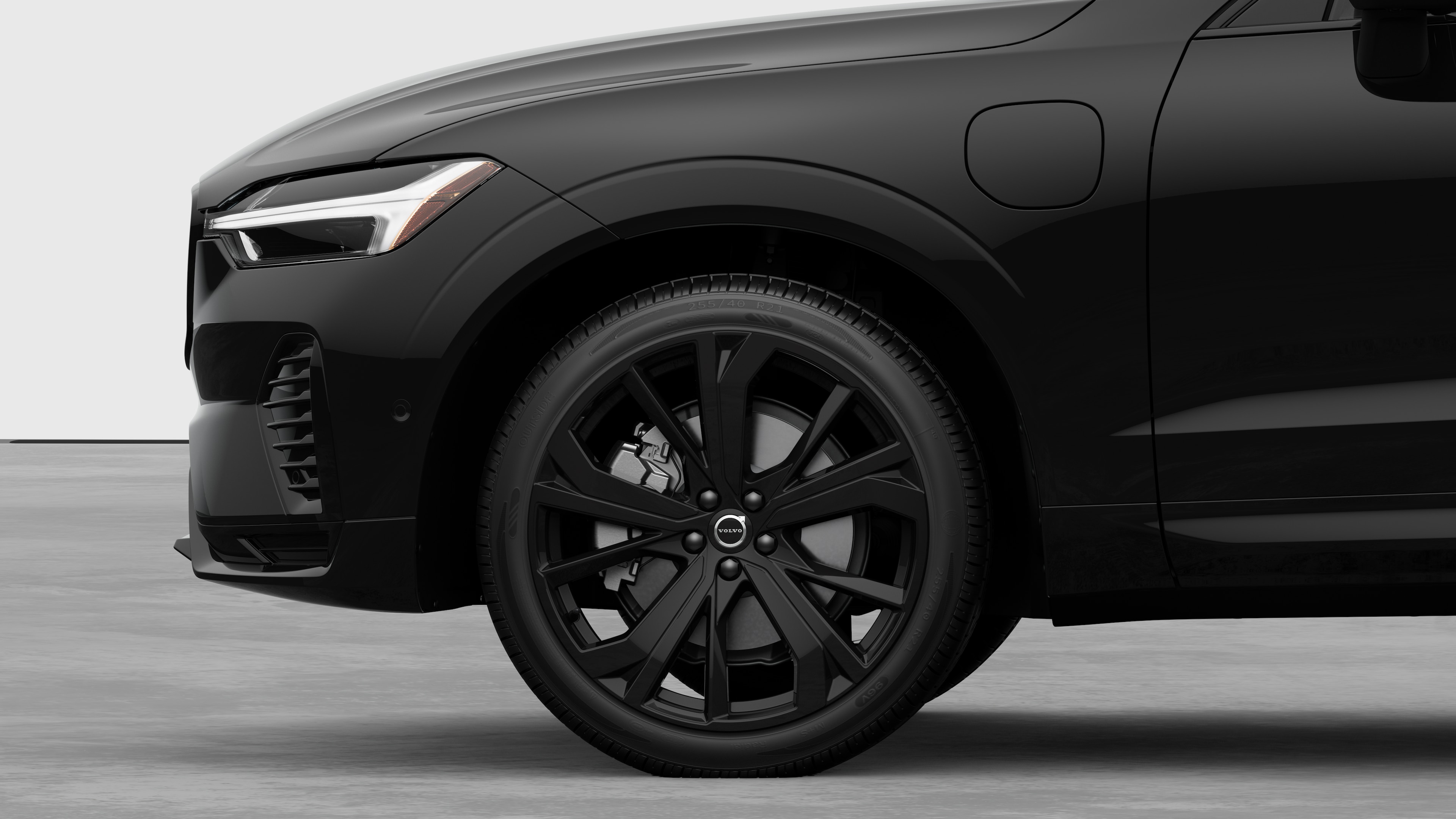 Exterior details frontrim