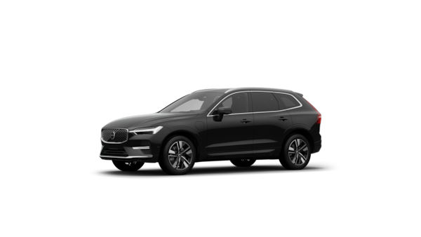 Volvo-auton kolmen neljänneksen näkymä ulkopuolelta tavallisella studiotaustalla.