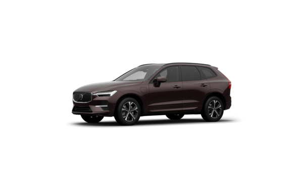 Vista exterior de três quartos do automóvel Volvo num fundo de estúdio simples.