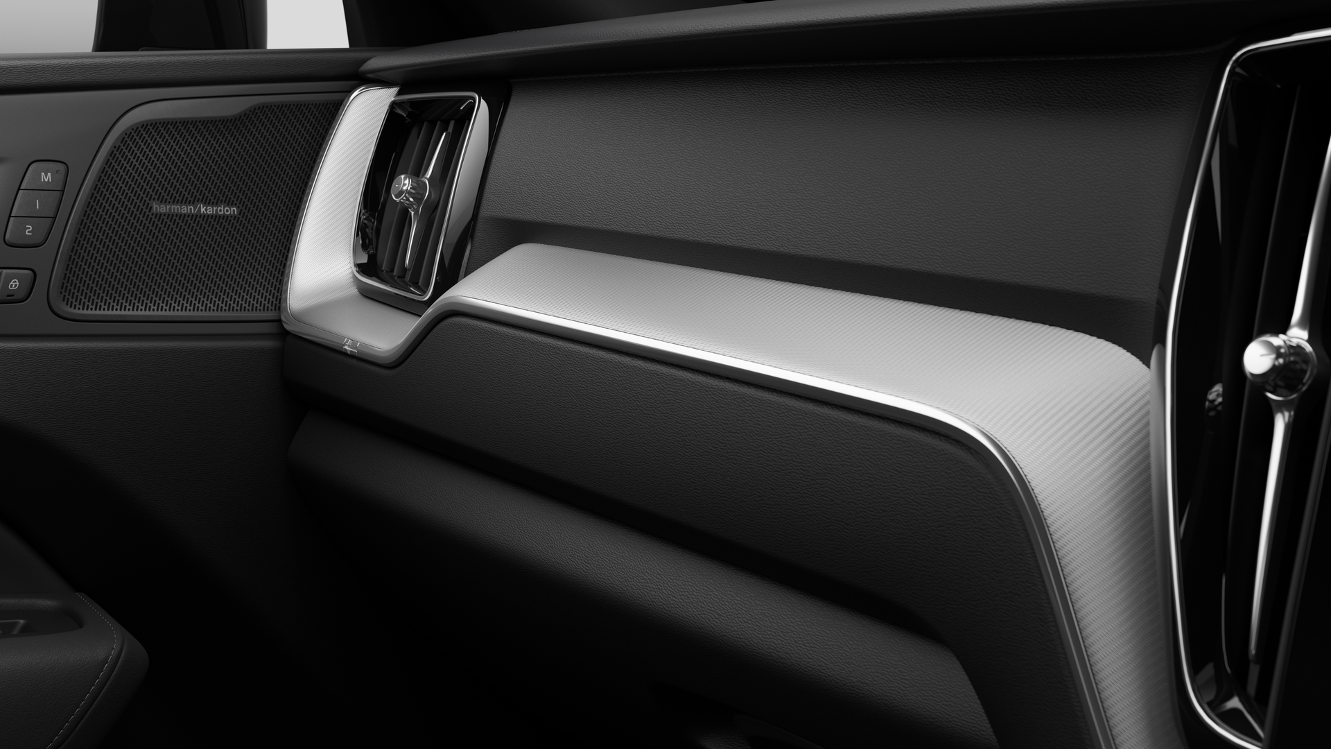  VOLVO XC60 2.0 T6 [350] PHEV Plus Black Ed 5dr AWD Geartronic 4810686