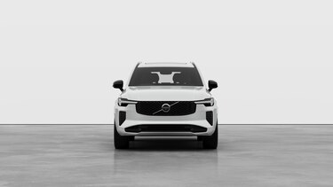 Image two of this Volvo XC90 Estate 2.0 B5P Plus Dark 5dr AWD Geartronic in Crystal White