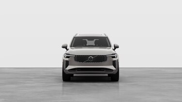Image two of this Volvo XC90 Estate 2.0 T8 PHEV Ultra Bright 5dr AWD Geartronic in Bright Dusk