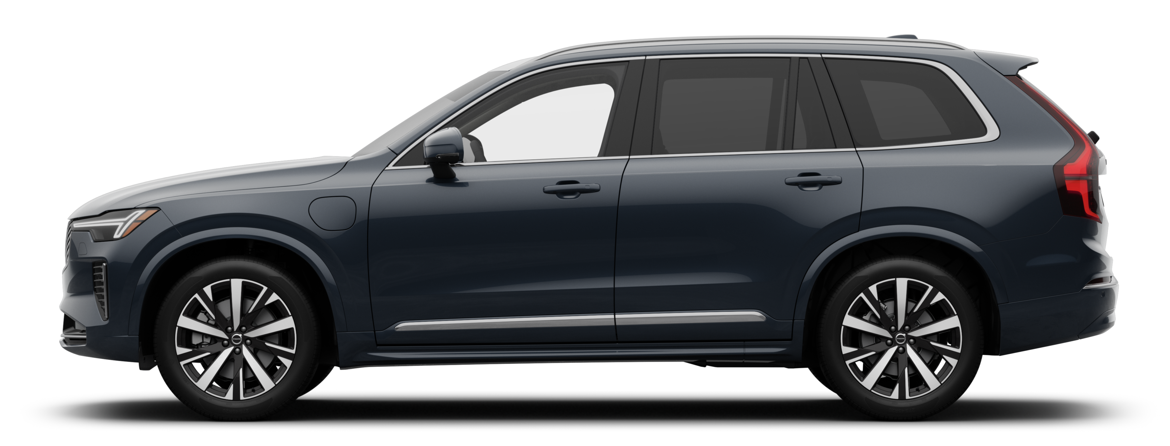 A sideview of a XC90 Plug-in hybrid†