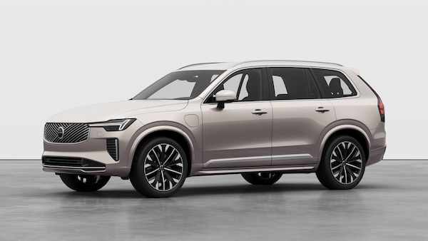 https://wizz.volvocars.com/images/2026/256/exterior/studio/threeQuartersFrontLeft/exterior-studio-threeQuartersFrontLeft_5A0DE7135E3C602C7BD75A9164AAA1CB93DE423B.png?client=car-config&w=600