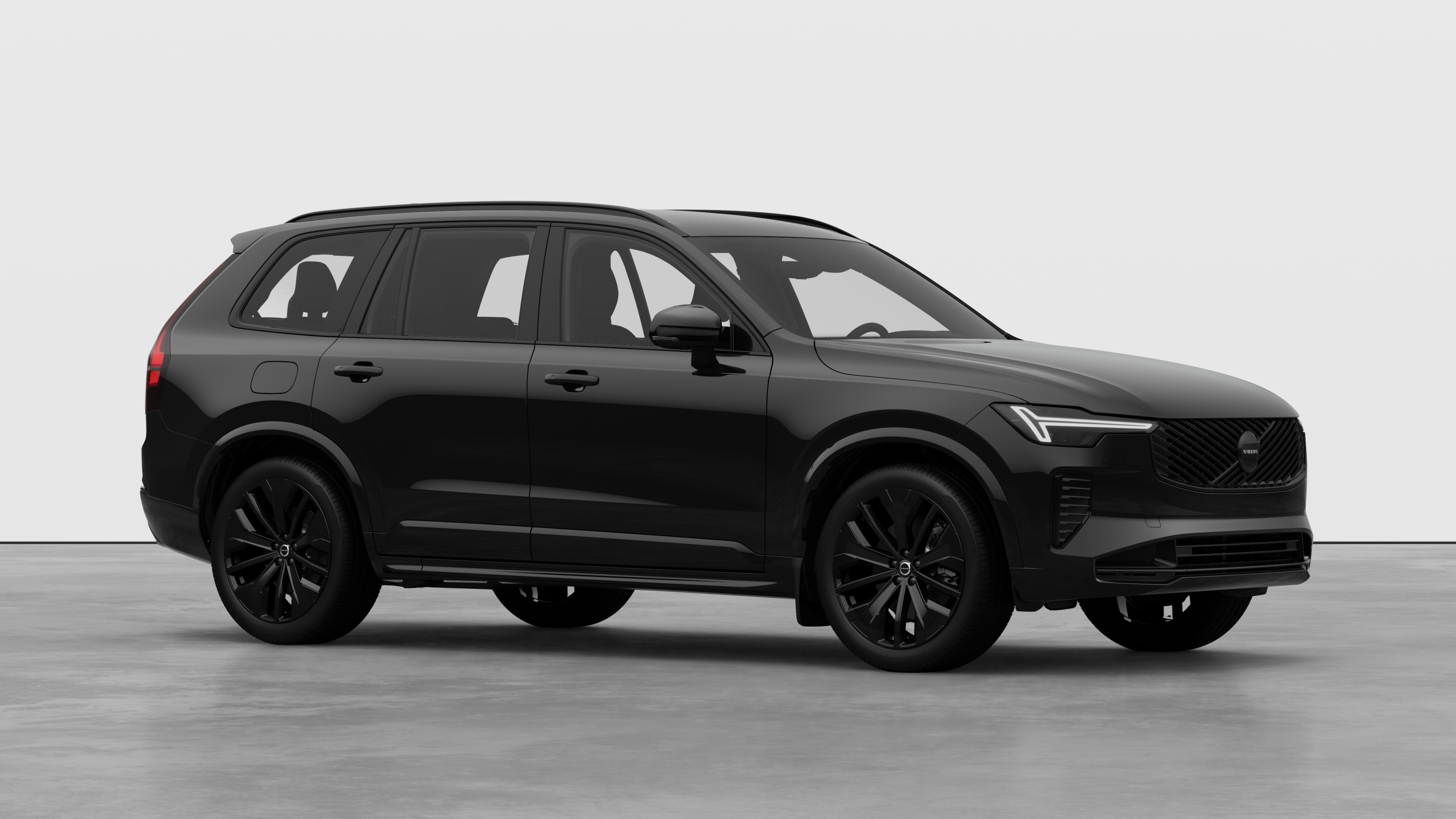 Volvo-auto ulkoa, kolmen neljänneksen näkymä tavallisella studiotaustalla.