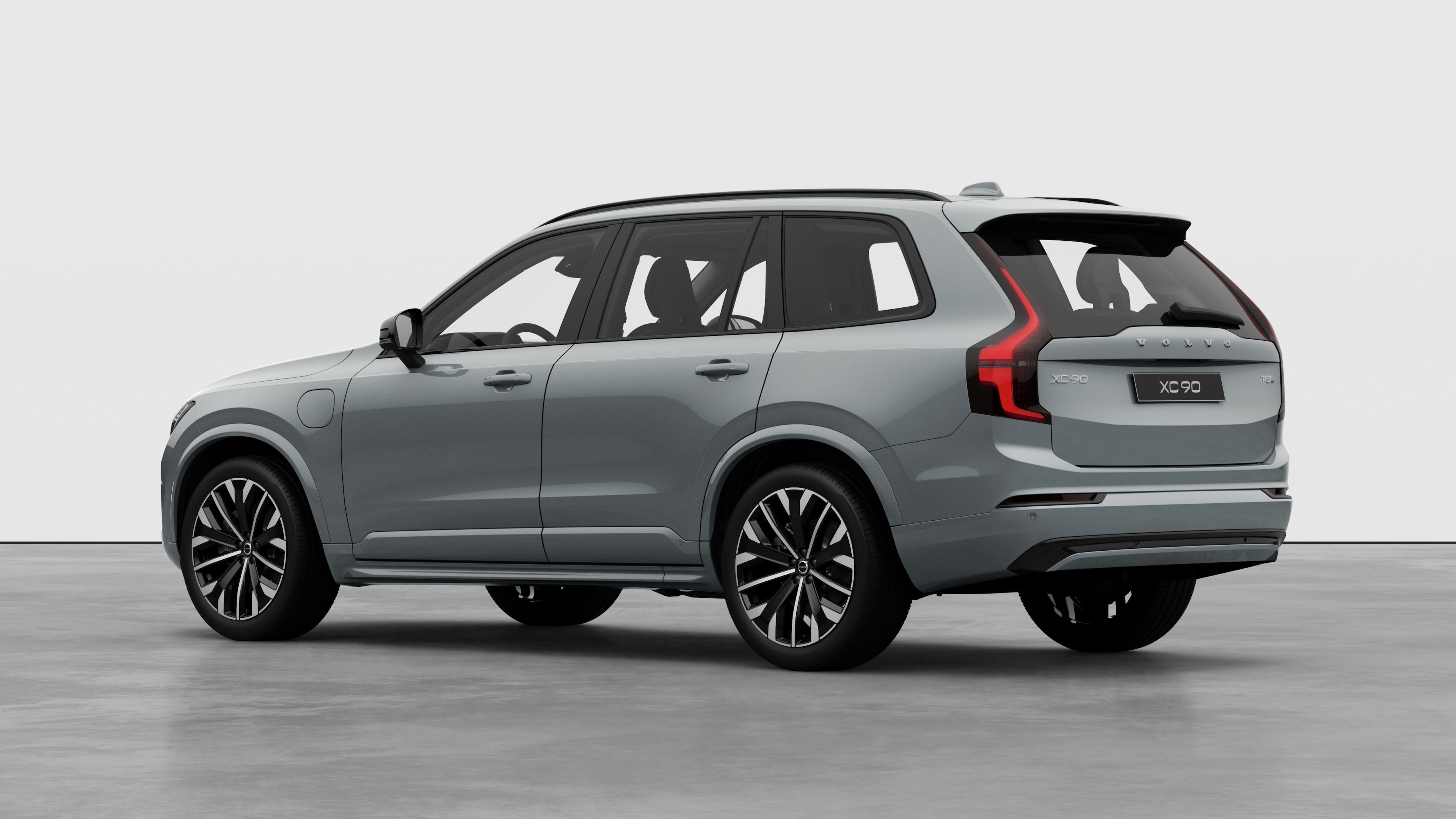 Exterior studio three quarters rear left