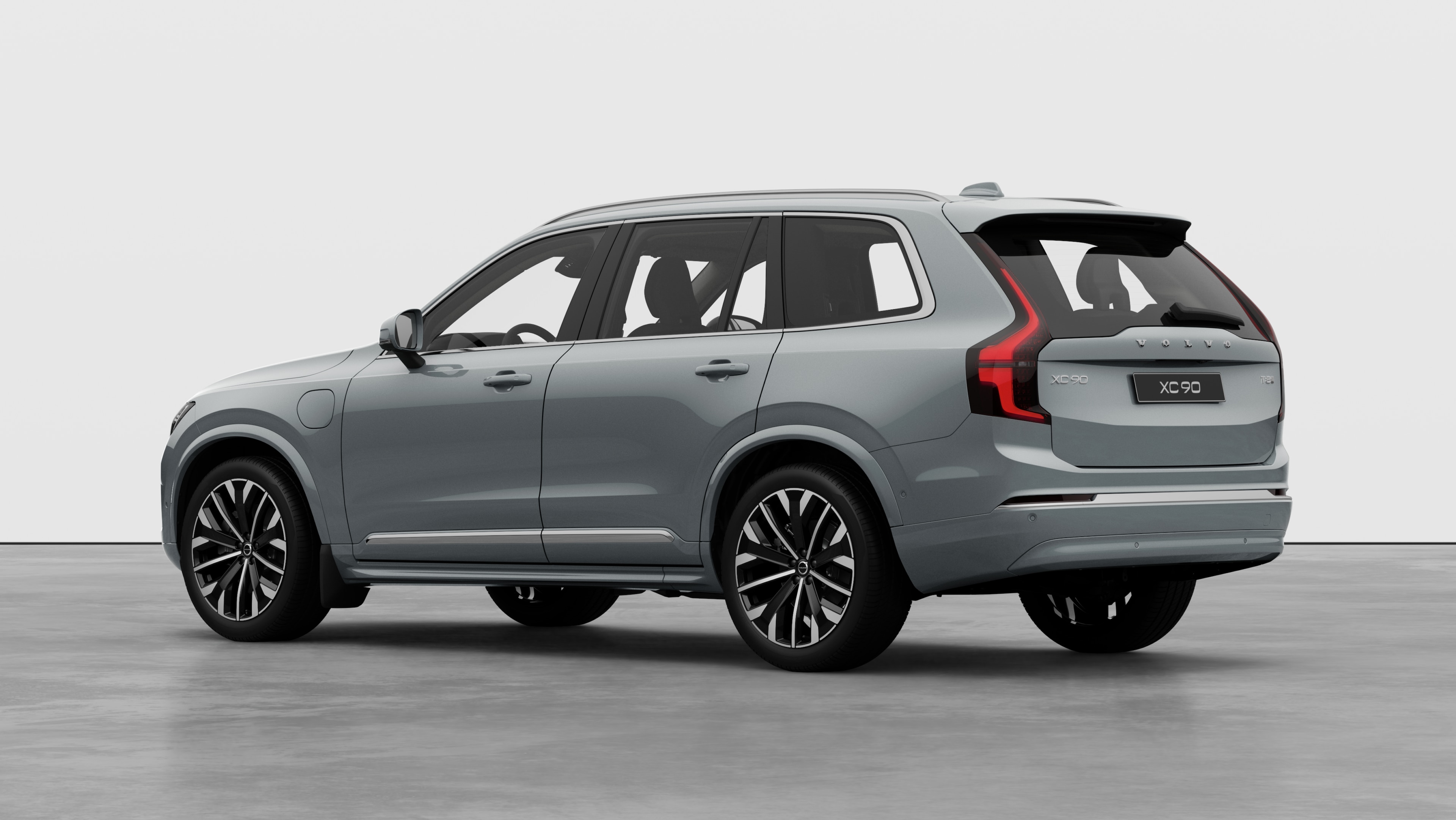 Exterior studio three quarters rear left