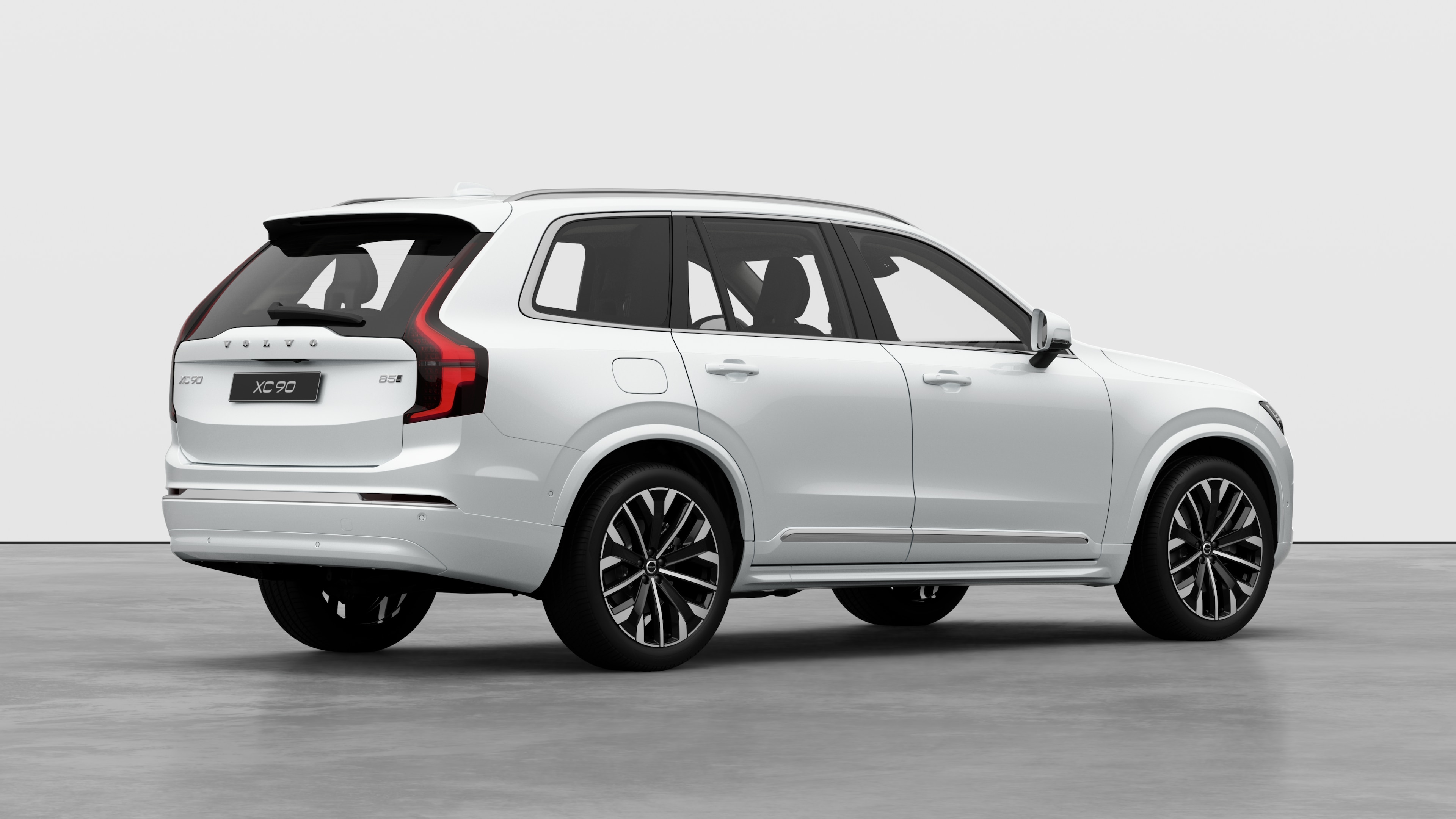Exterior studio three quarters rear right