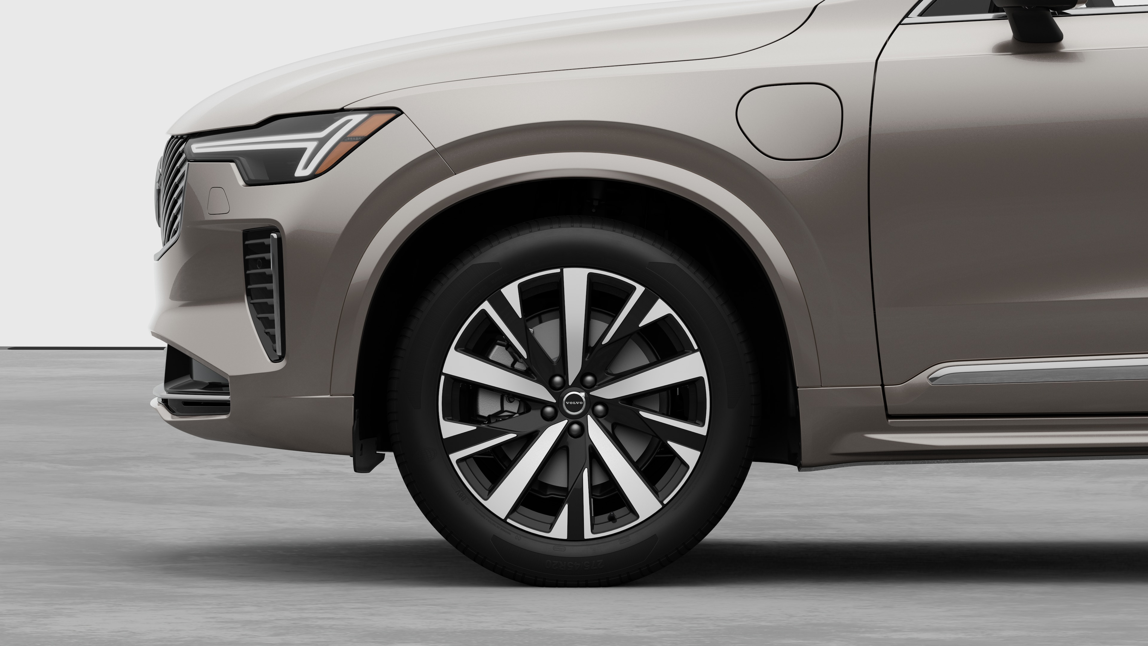 Exterior details frontrim