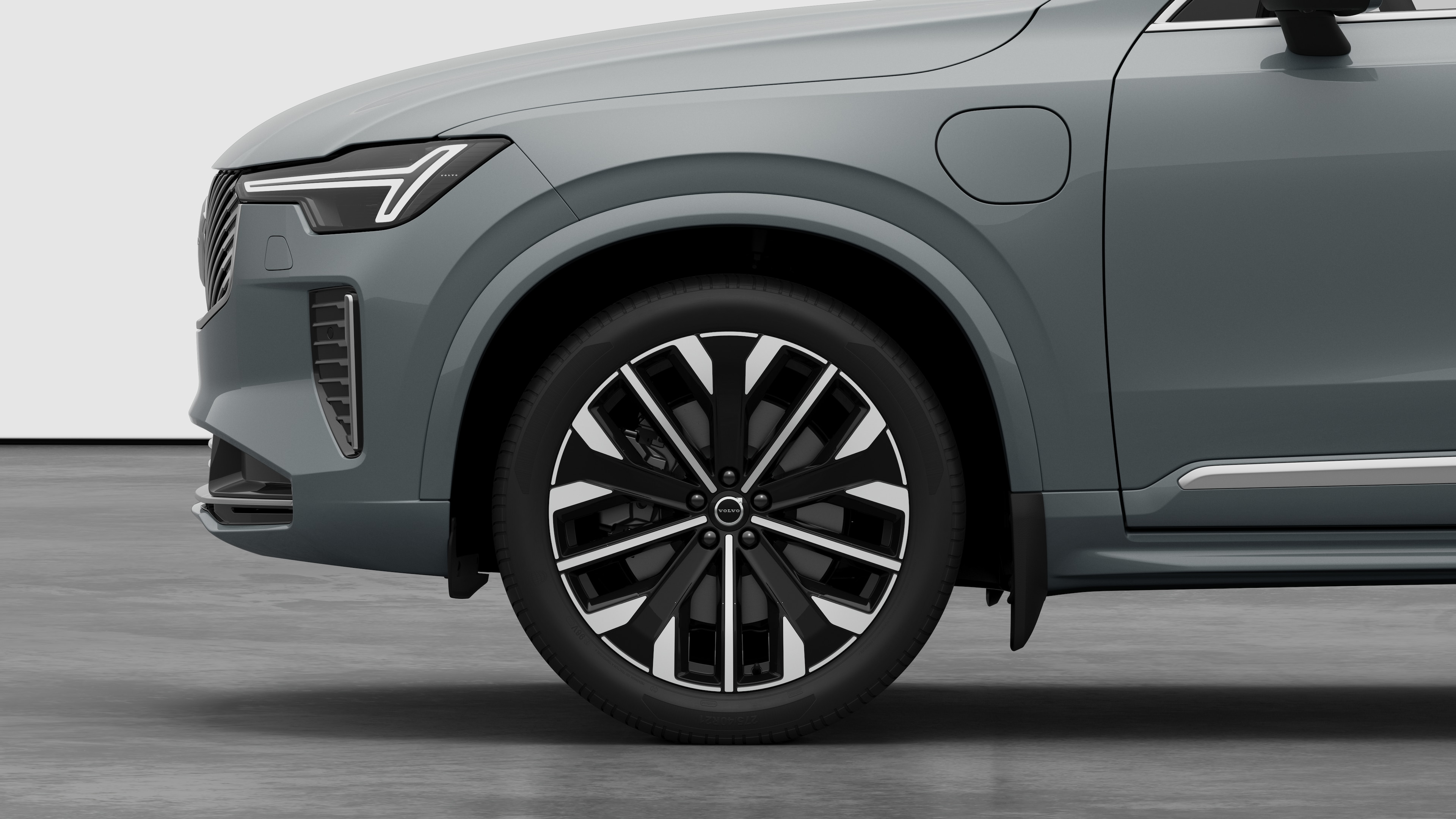 Exterior details frontrim