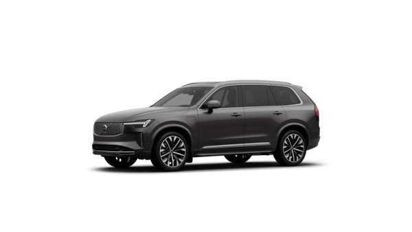Volvo-auton kolmen neljänneksen näkymä ulkopuolelta tavallisella studiotaustalla.