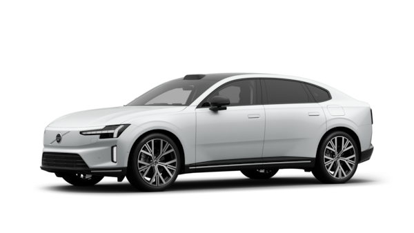 Extérieur d’une voiture Volvo vue de trois-quarts, fond uni d’un studio.