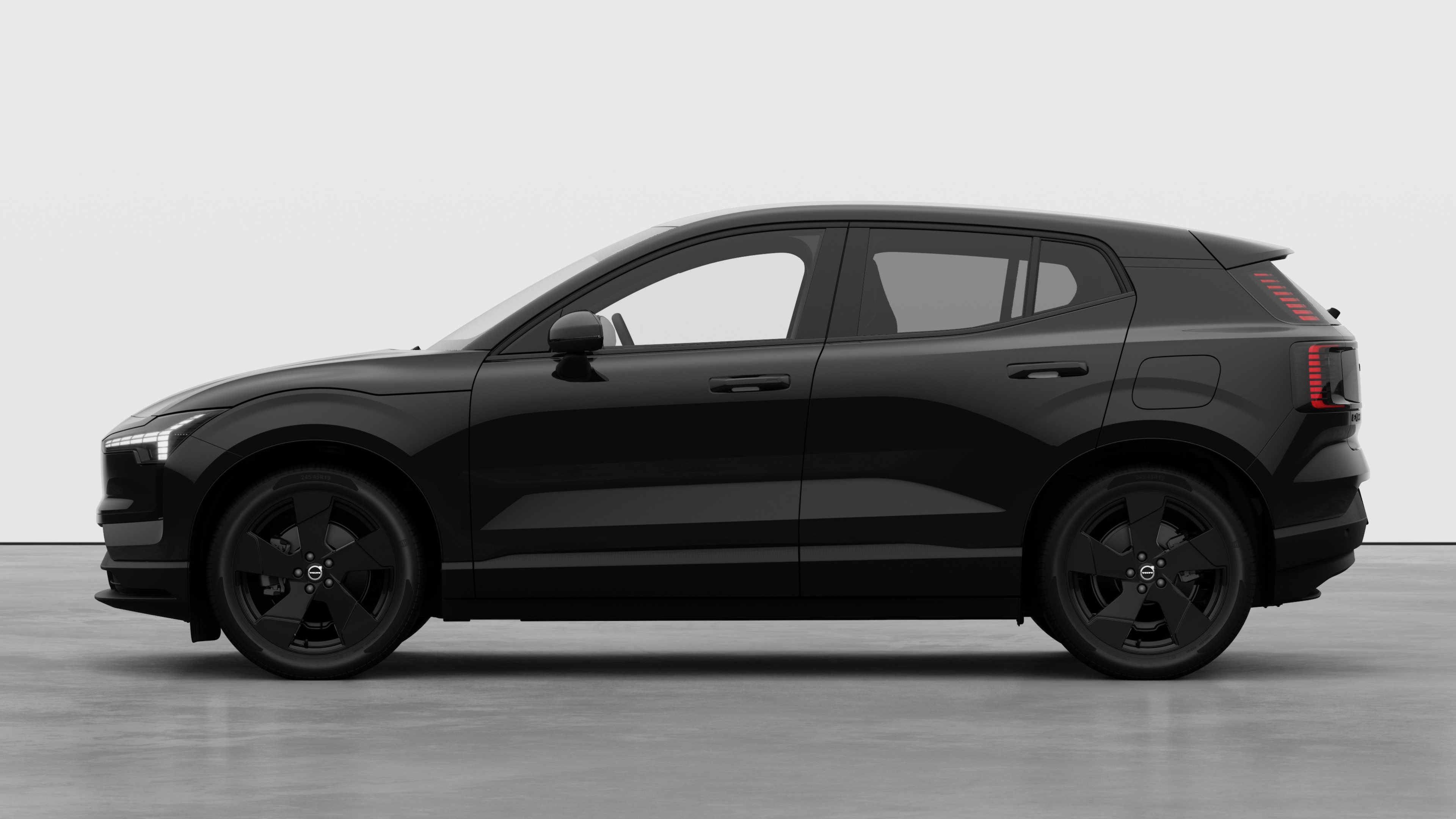 Volvoer sett fra siden mot en vanlig studiobakgrunn. Ingen ytterligere detaljer eller identifikatorer er til stede.
