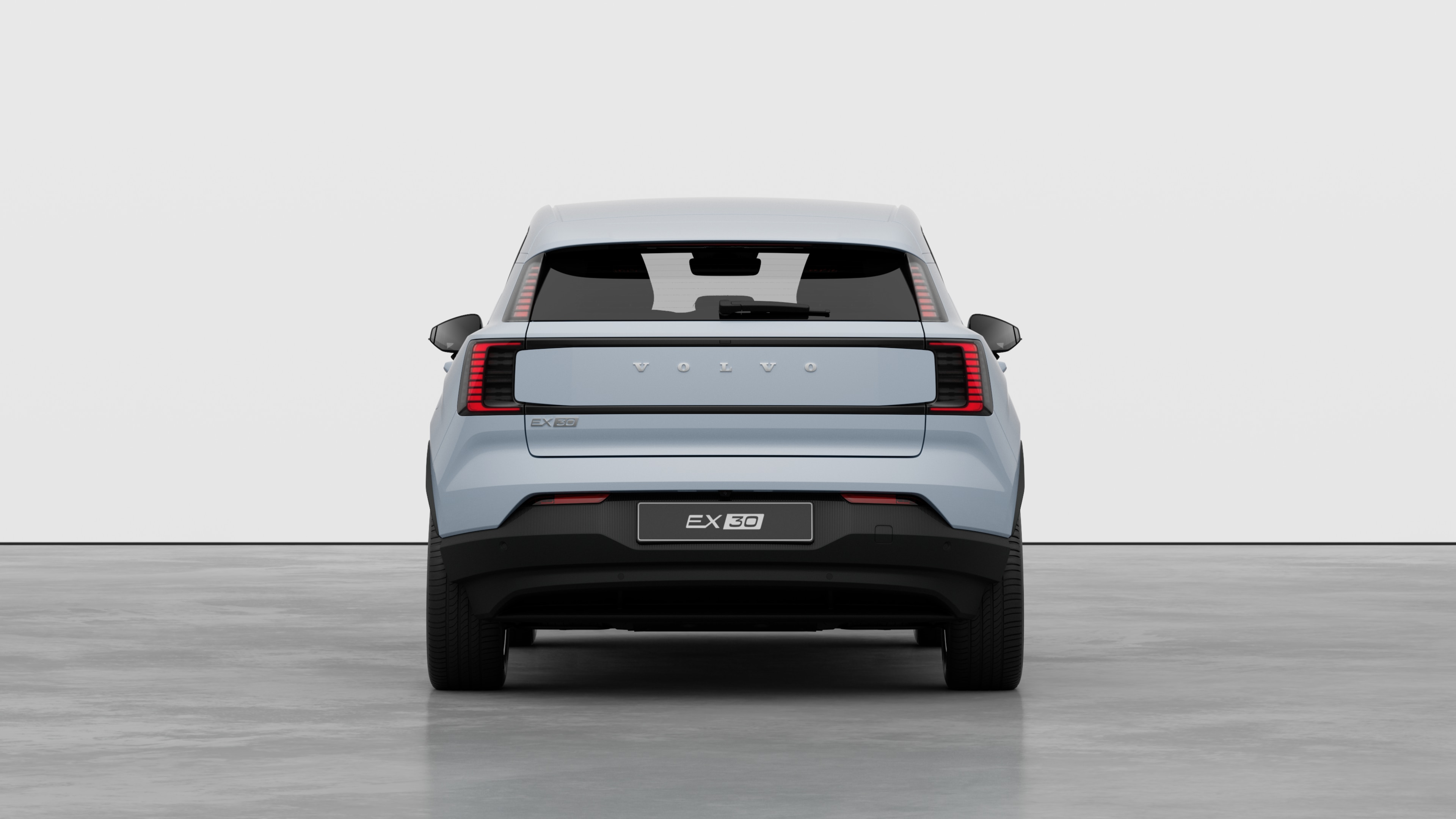 מבט מאחור על רקע סטודיו רגיל.