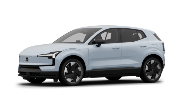 Het exterieur van de Volvo-auto in driekwart aanzicht, duidelijke studioachtergrond.
