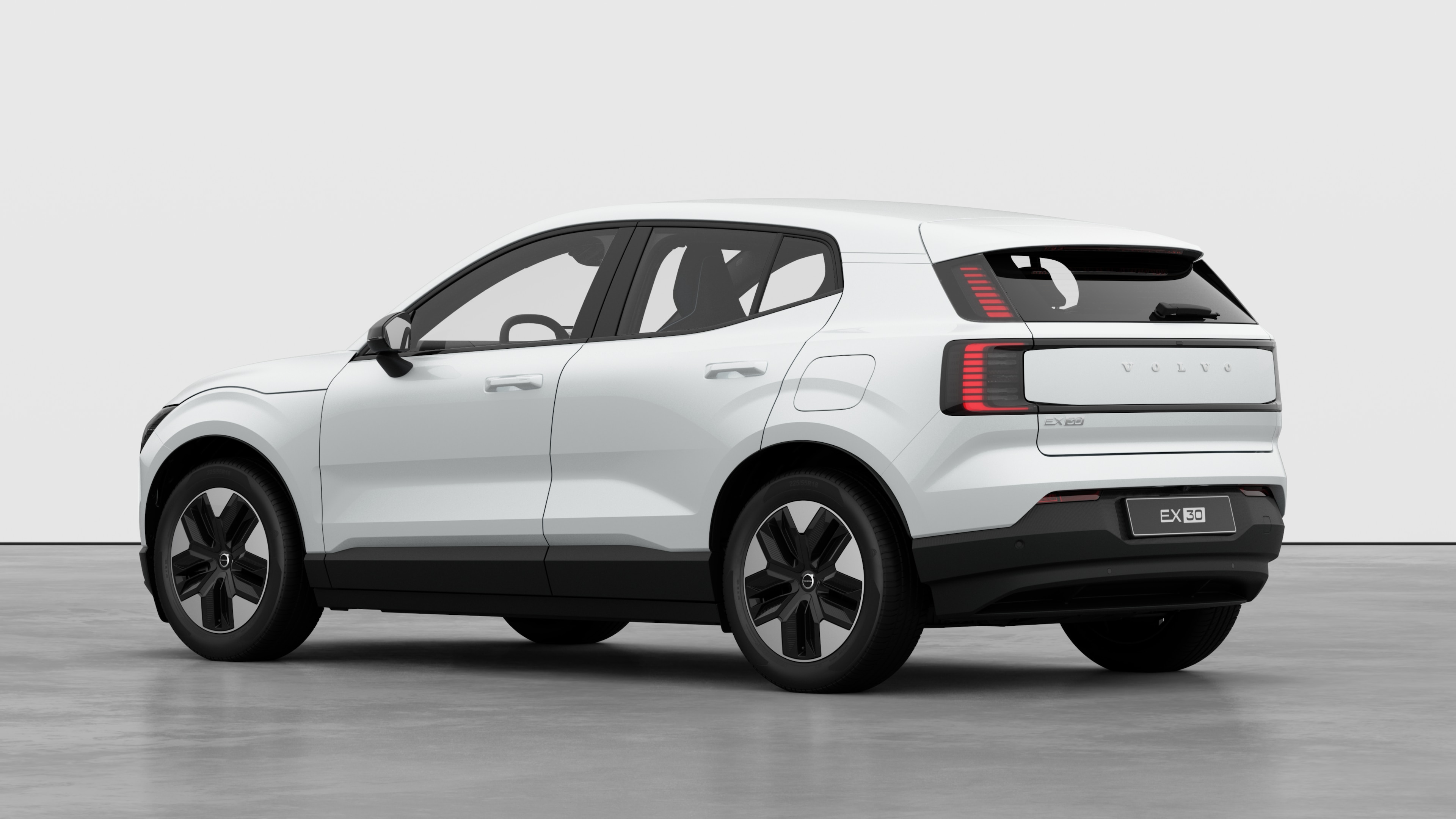 Exterior studio three quarters rear left