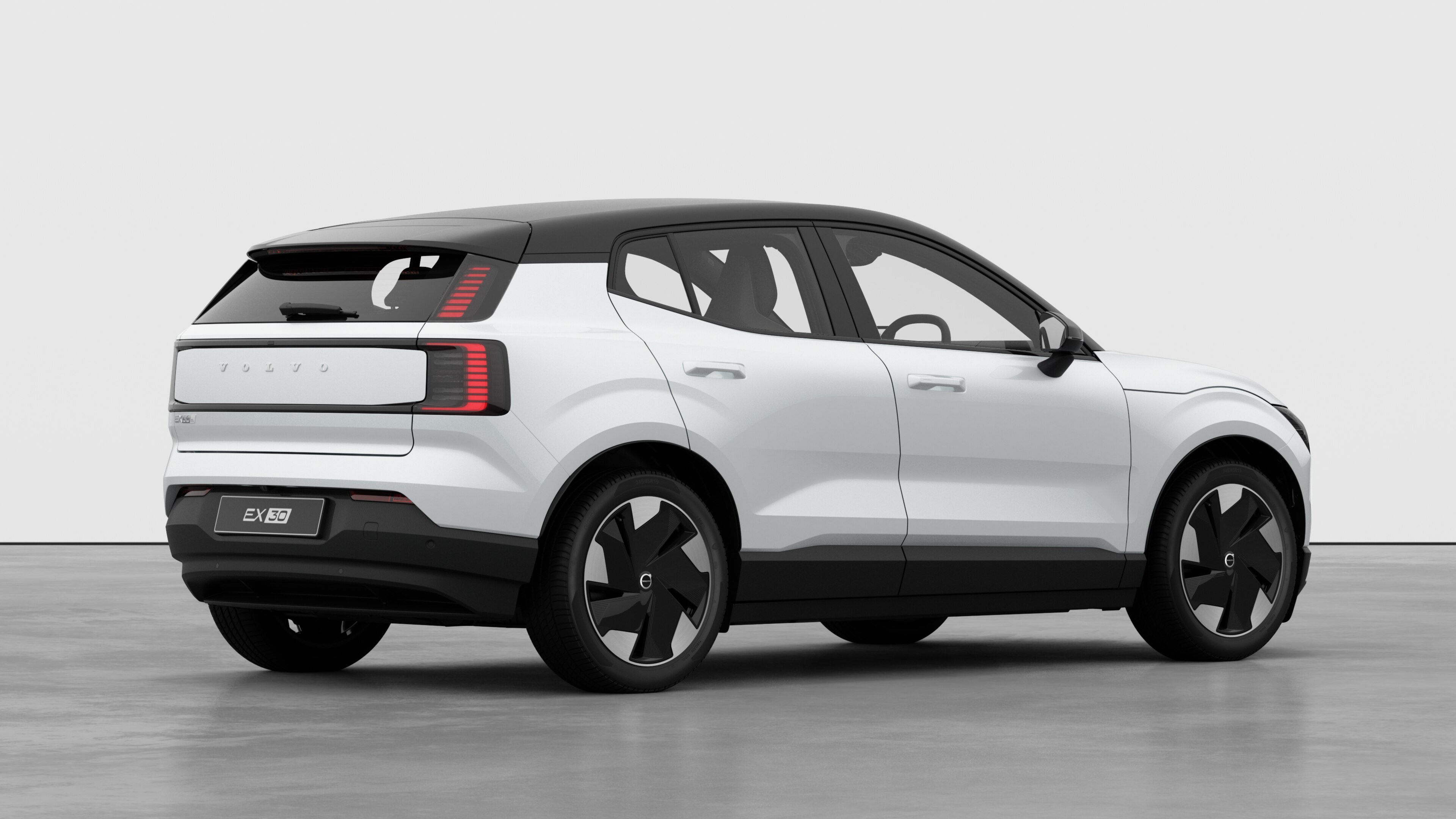 Exterior studio three quarters rear right