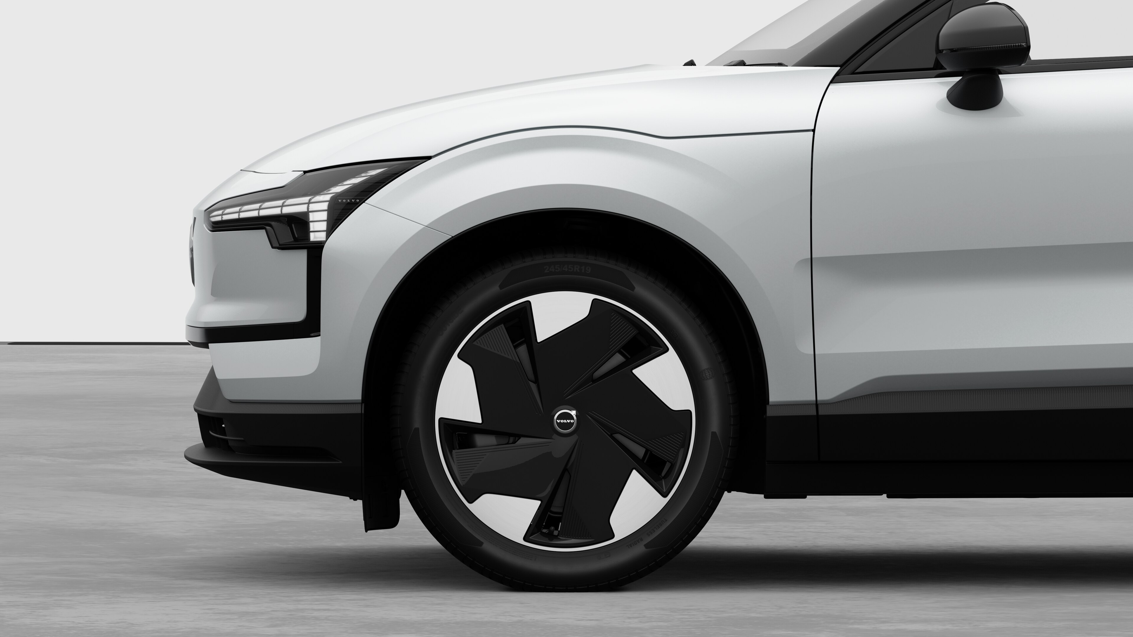 Exterior details frontrim