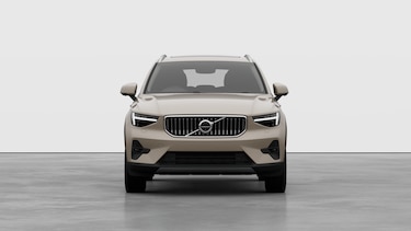 Image two of this Volvo XC40 Estate 2.0 B3P Ultra Bright 5dr Auto in Sand Dune