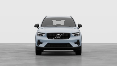 Image two of this Volvo XC40 Estate 2.0 B3P Plus Dark 5dr Auto in Cloud Blue