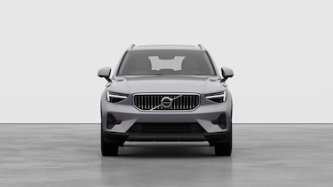 Image two of this Volvo XC40 Estate 2.0 B3P Ultra Bright 5dr Auto in Aurora Silver