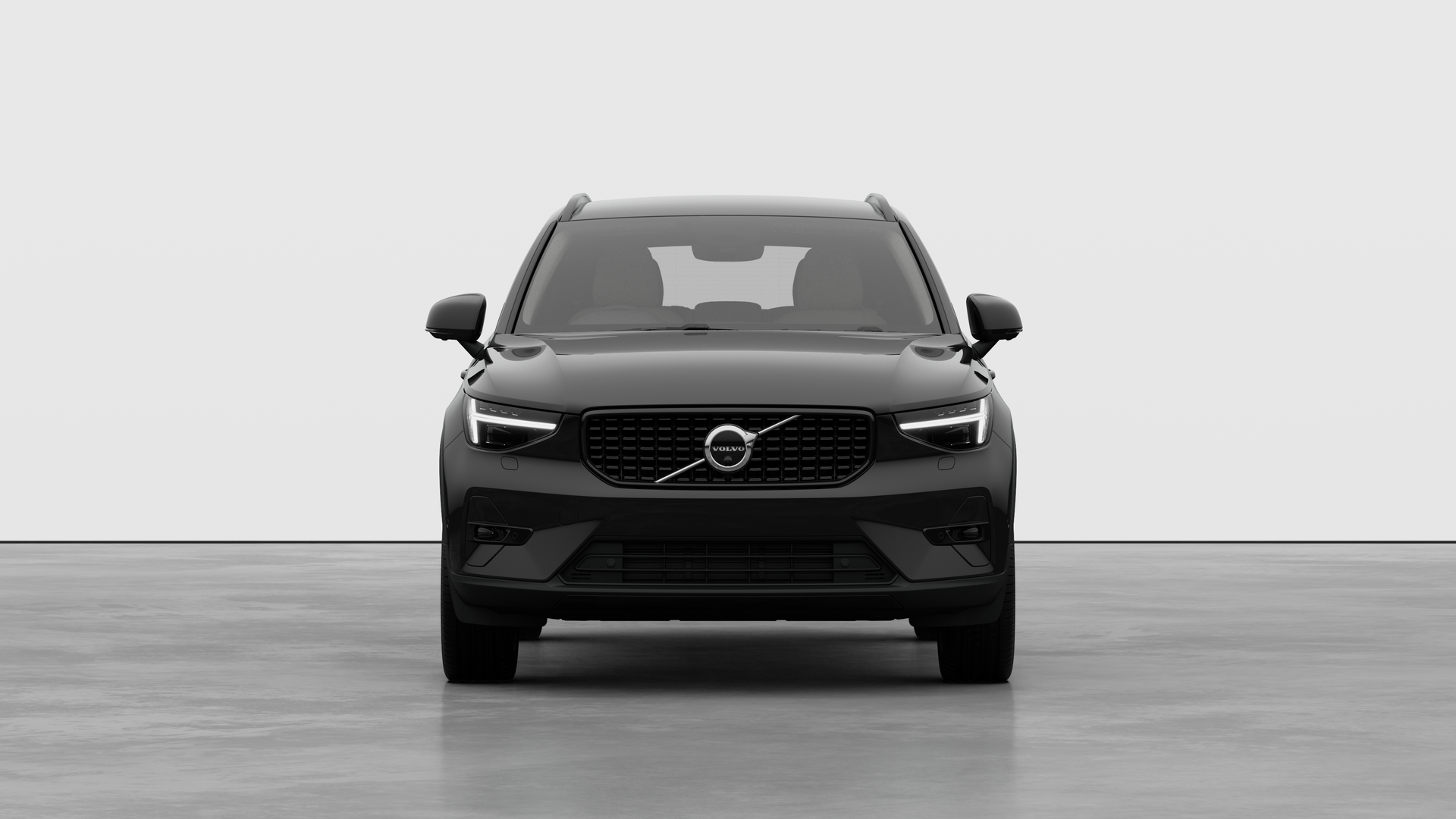  VOLVO XC40 2.0 B4P Plus Dark 5dr Auto