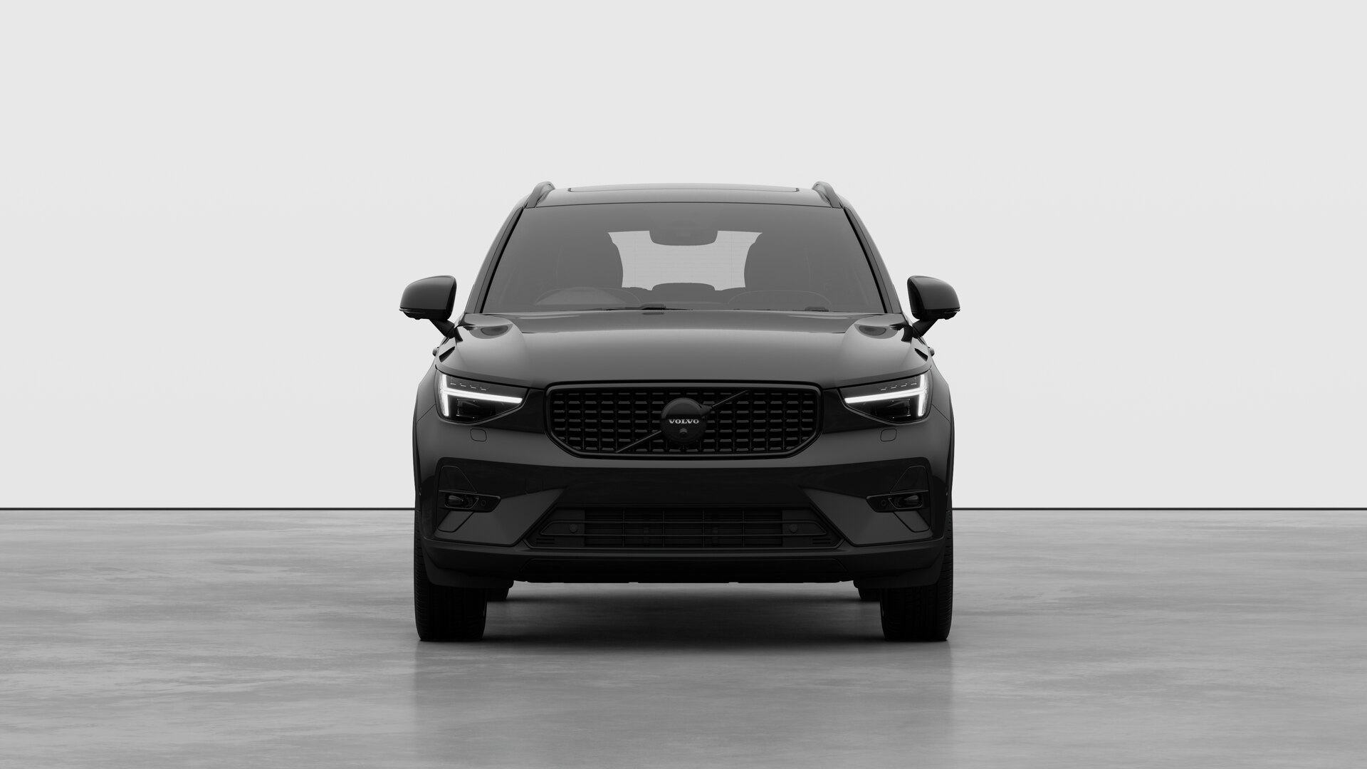  VOLVO XC40 2.0 B3P Ultra Black Edition 5dr Auto