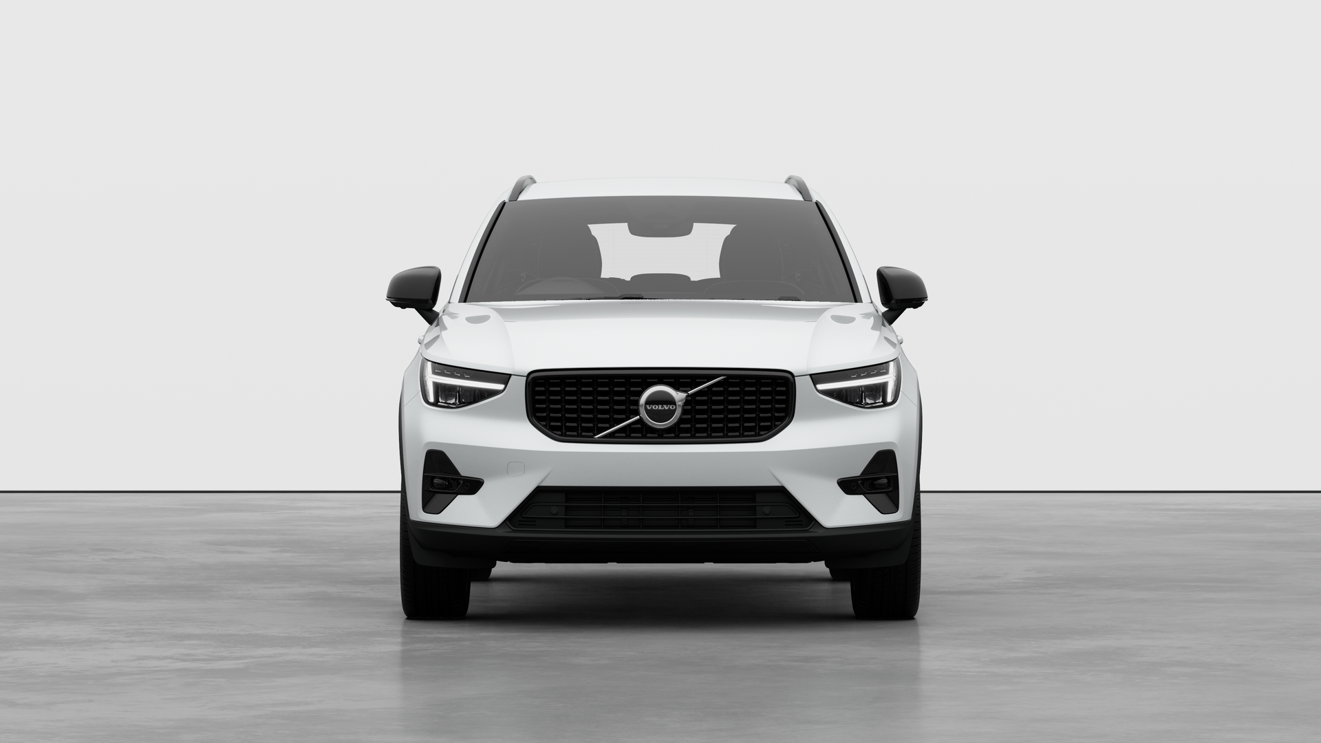  VOLVO XC40 2.0 B3P Plus Dark 5dr Auto