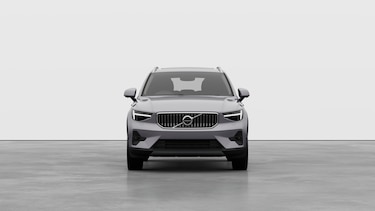 Image two of this Volvo XC40 Estate 2.0 B3P Ultra Bright 5dr Auto in Aurora Silver