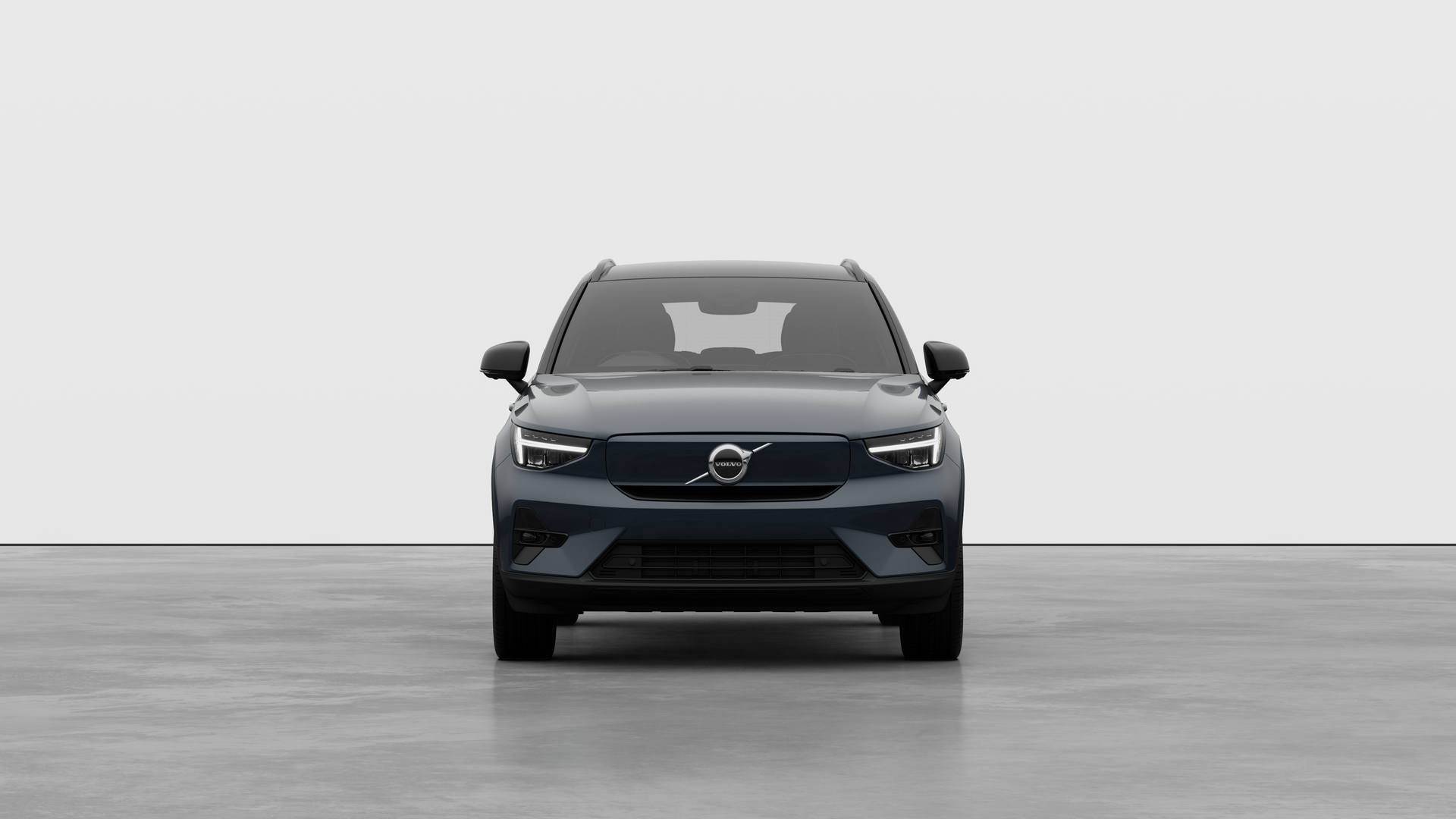  VOLVO EX40 185kW Extended Range Plus 82kWh 5dr Auto