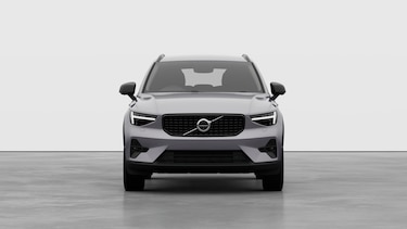 Image two of this Volvo XC40 Estate 2.0 B3P Plus Dark 5dr Auto in Aurora Silver