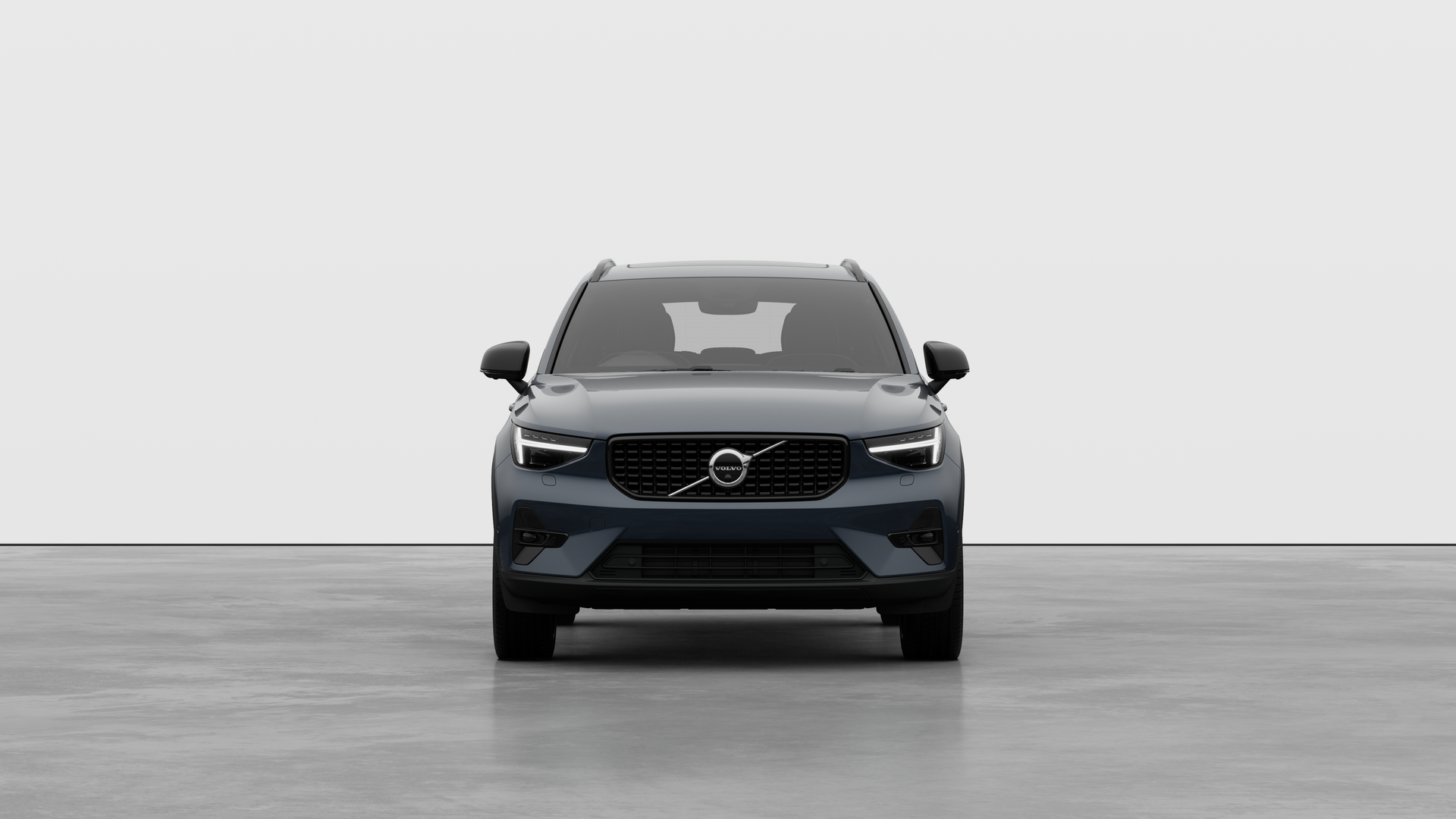 VOLVO XC40 2.0 B4P Ultra Dark 5dr Auto