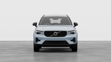 Image two of this Volvo XC40 Estate 2.0 B3P Ultra Dark 5dr Auto in Cloud Blue
