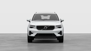 Image two of this Volvo XC40 Estate 2.0 B4P Ultra Bright 5dr Auto in Crystal White