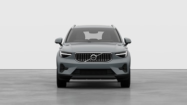 Image two of this Volvo XC40 Estate 2.0 B3P Ultra Bright 5dr Auto in Vapour Grey