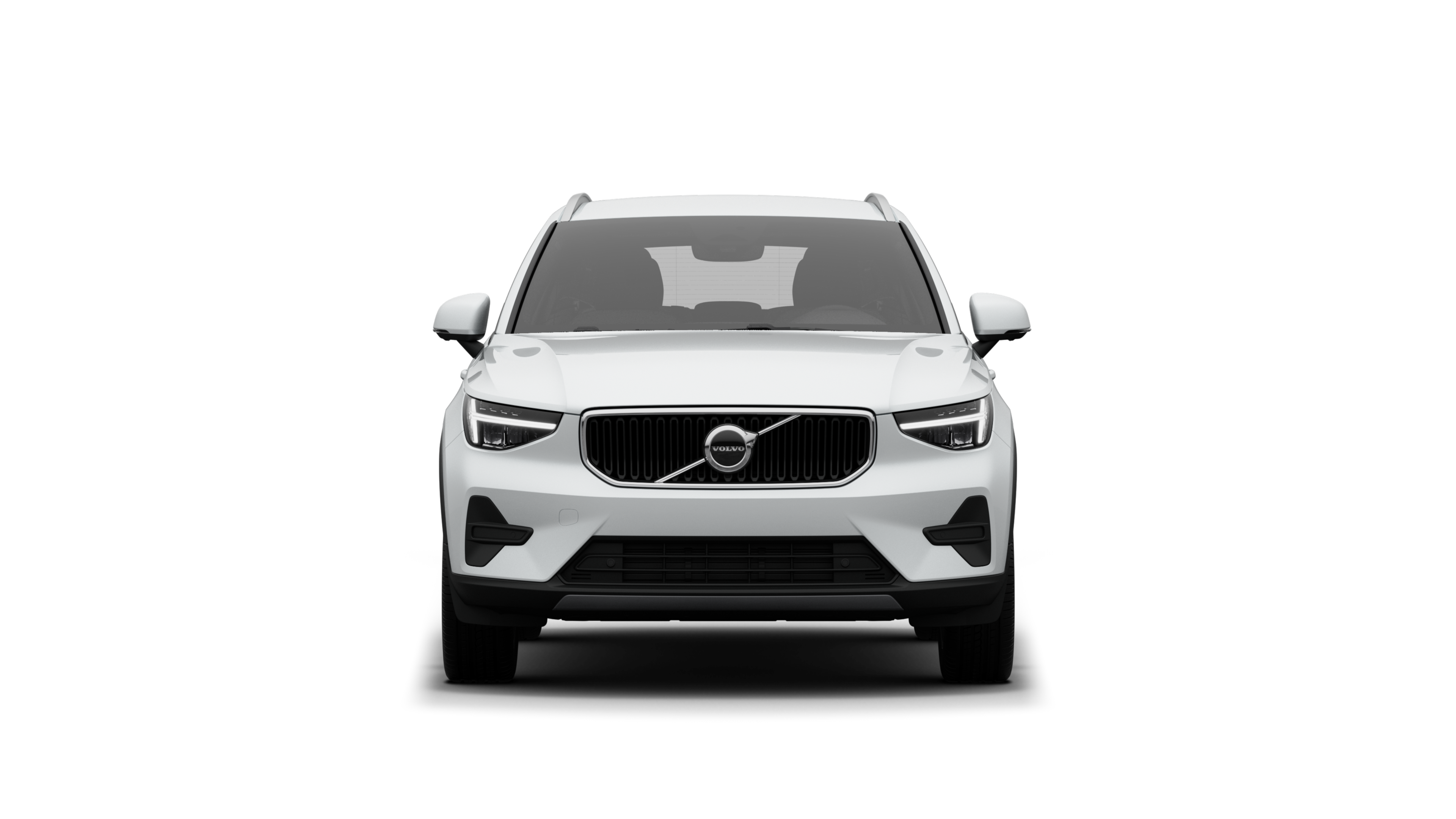 Εμπρός όψη ενός αυτοκινήτου Volvo σε απλό φόντο στούντιο.