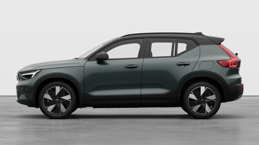 Exterior Studio Left