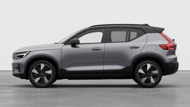 Exterior Studio Left